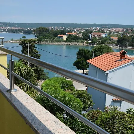 Apartment Karuza *
