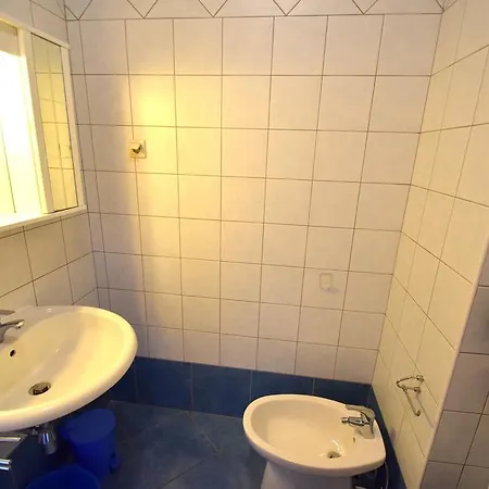 Apartment Karuza Malinska