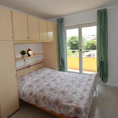Karuza Apartment *